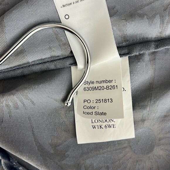 Poppy's blue floral blouse on The Bold and the Beautiful - Picture 11 of 13